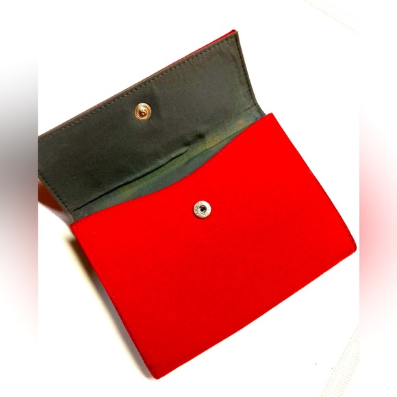 PRADA VINTAGE POCONO NYLON SPORT WALLET - Picture 9 of 15